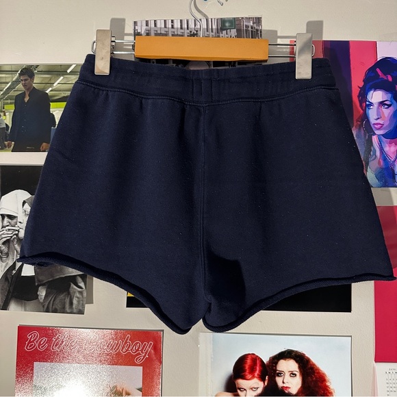 GAP Lounge Shorts - Picture 2 of 3